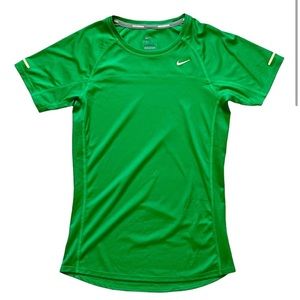Nike Dri-Fit Miler Running Top Small Green Short Sleeve Tee T-Shirt Fitted Run S